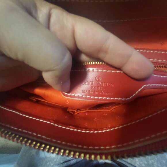Louis Vuitton Red Suhali Leather Lockit PM Bag - Picture 13 of 16